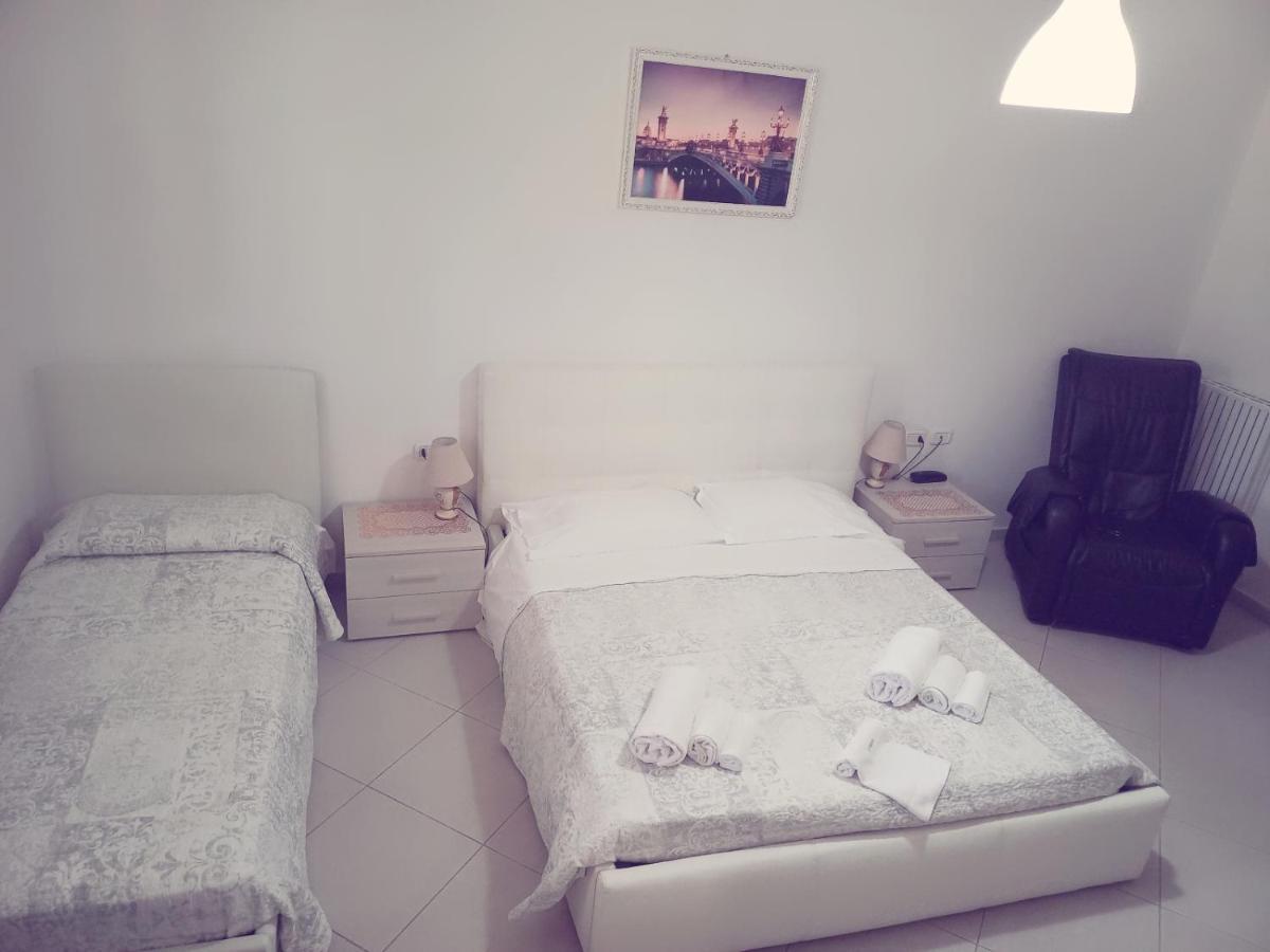 Casa Eraldo Hotel Castellaccia Ngoại thất bức ảnh
