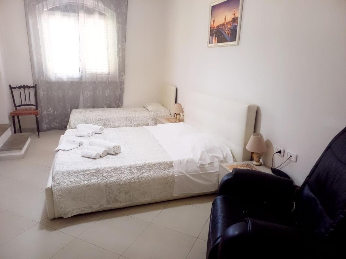 Casa Eraldo Hotel Castellaccia Ngoại thất bức ảnh